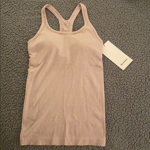 Lululemon ebb to Street Street tank